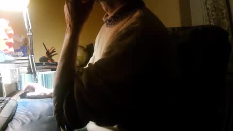 Snapshot of hotleopold chatting on March 2026 09:36:01 PM hotleopold online show from March 2026 09:36:01 PM