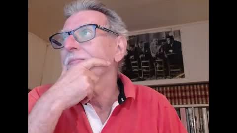 Snapshot of hotlux_54 chatting on September 2025 10:26:02 AM hotlux_54 online show from September 2025 10:26:02 AM