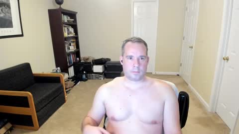 hotmale4u692000 online show from January 2025 12:33:01 AM