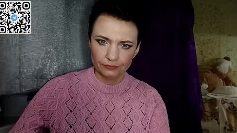 hotmamaqueen234 online show from April 2026 07:25:02 PM