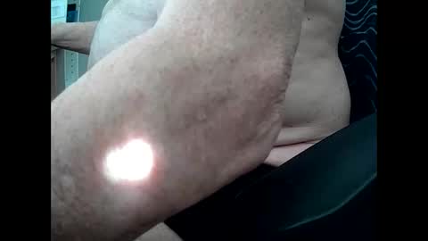 hotmassage50 online show from March 2025 01:57:02 PM