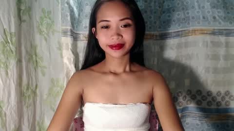 Snapshot of hotmom_gia chatting on February 2025 01:53:02 PM hotmom_gia online show from February 2025 01:53:02 PM