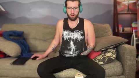 Snapshot of hotmplspunk chatting on November 2025 07:00:02 AM Jared online show from November 2025 07:00:02 AM