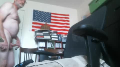 Snapshot of hotnawlhere chatting on October 2025 01:50:02 PM Carl Not really  online show from October 2025 01:50:02 PM