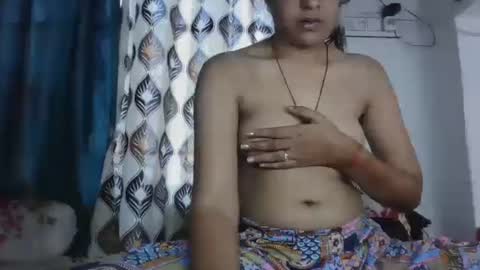 Snapshot of hotnsweetindian chatting on October 2025 05:51:01 AM lola online show from October 2025 05:51:01 AM
