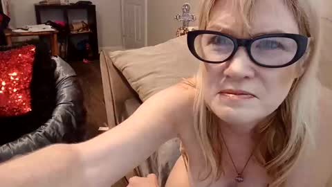 Snapshot of hotpepperrose chatting on April 2026 12:17:01 AM hotpepperose online show from April 2026 12:17:01 AM