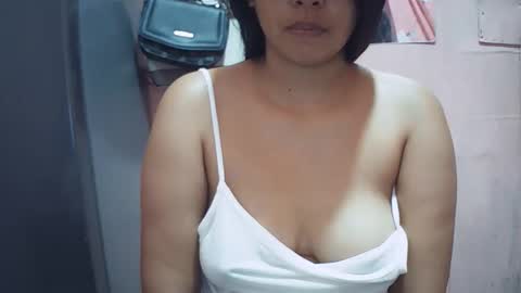 hotpink4u04 online show from January 2026 08:58:01 PM