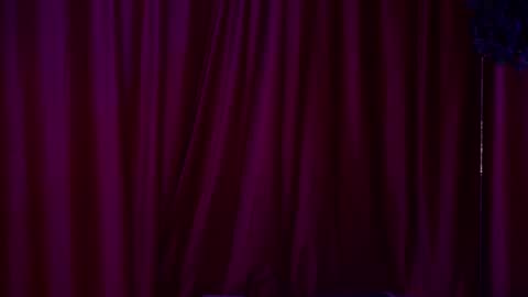 Anais online show from December 2024 05:31:02 AM