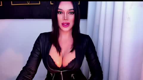 Snapshot of hotstellacumxxx chatting on June 2026 07:02:02 PM STELLA online show from June 2026 07:02:02 PM