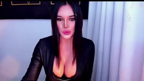 Snapshot of hotstellacumxxx chatting on June 2026 12:32:02 AM STELLA online show from June 2026 12:32:02 AM