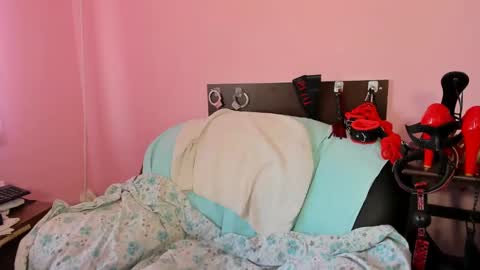 Monica online show from January 2025 11:43:02 AM