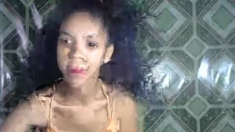 Snapshot of hott_beauty chatting on January 2026 04:38:02 AM MULAN online show from January 2026 04:38:02 AM