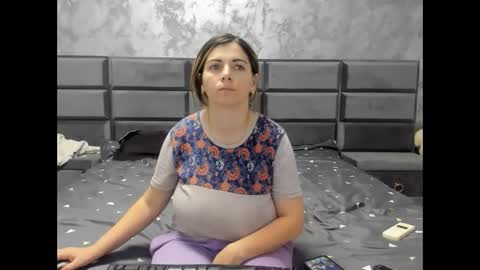 hottalicia2 online show from January 2025 05:05:01 PM