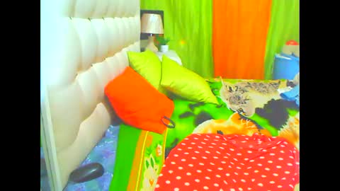 Snapshot of hottesa2019 chatting on March 2025 09:40:02 PM THEONE online show from March 2025 09:40:02 PM