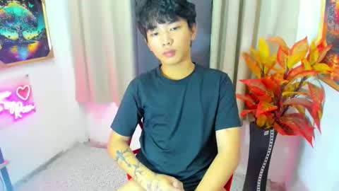 hottestloues online show from March 2026 02:17:01 AM