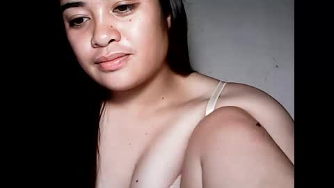 Snapshot of hottie_asianbabe chatting on November 2025 01:50:02 AM Leen online show from November 2025 01:50:02 AM