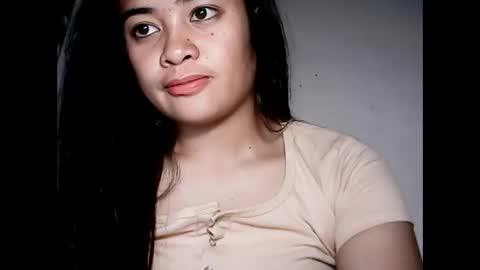 Snapshot of hottie_asianbabe chatting on December 2025 12:30:01 AM Leen online show from December 2025 12:30:01 AM