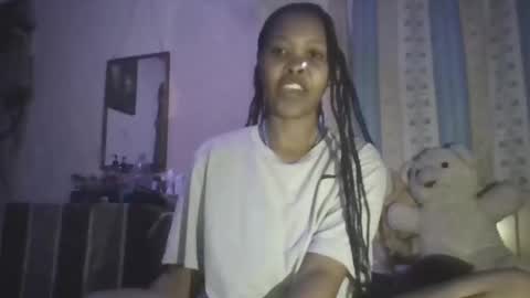 Snapshot of hottie_creamy chatting on October 2025 08:59:02 AM hottiecreamys cam online show from October 2025 08:59:02 AM