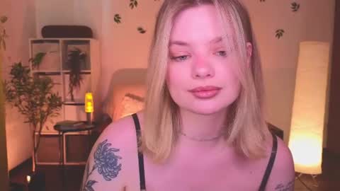 Snapshot of hottie_jane chatting on July 2026 10:22:02 AM Jane online show from July 2026 10:22:02 AM