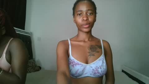 Snapshot of hottie_mistie chatting on June 2026 05:45:02 PM hottie_mistie online show from June 2026 05:45:02 PM