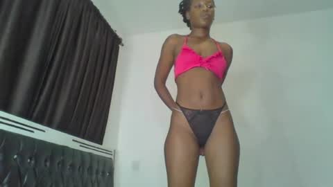 Snapshot of hottie_mistie chatting on July 2026 07:18:01 PM hottie_mistie online show from July 2026 07:18:01 PM