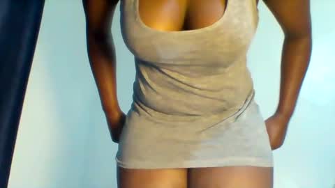 Snapshot of hottie_vera chatting on February 2025 10:22:01 AM vera online show from February 2025 10:22:01 AM