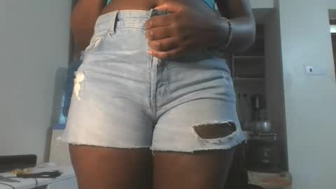 Snapshot of hottie_vera chatting on October 2025 08:38:01 PM vera online show from October 2025 08:38:01 PM