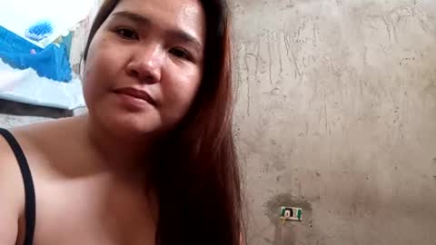 Snapshot of hottiecum27 chatting on February 2026 08:48:02 AM hottiecum27 online show from February 2026 08:48:02 AM