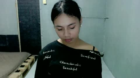 Snapshot of hottiescummerx chatting on June 2026 03:11:02 AM N I C A online show from June 2026 03:11:02 AM