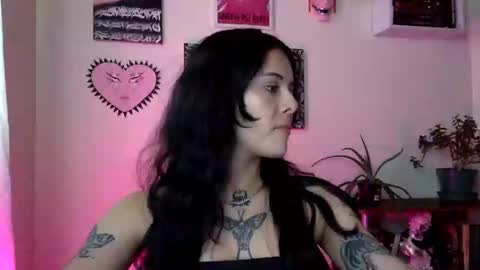 Tat  online show from November 2025 06:41:01 PM