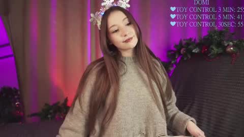 hottpeachh online show from December 2025 04:26:01 PM