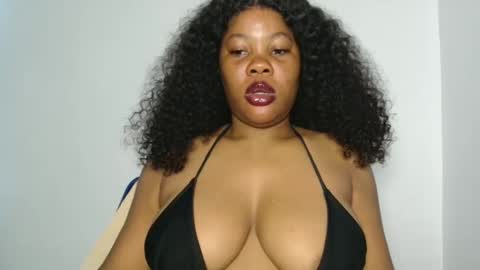 hotty_lora889 online show from April 2026 09:18:01 AM