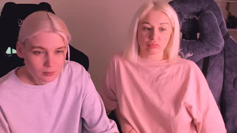 Nessie and Jessie online show from January 2025 02:24:02 PM