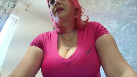 Snapshot of hotvany chatting on February 2025 08:12:02 AM Goddess of  Luv online show from February 2025 08:12:02 AM