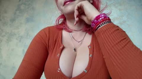 Snapshot of hotvany chatting on March 2025 01:40:02 PM Goddess of  Luv online show from March 2025 01:40:02 PM
