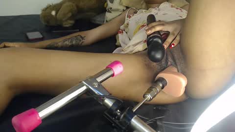 Snapshot of hotvenus1 chatting on December 2024 11:02:02 PM hotvenus1 online show from December 2024 11:02:02 PM