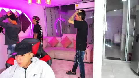 we are Harry Jersi pablo and our mod talco online show from November 2025 05:28:02 AM