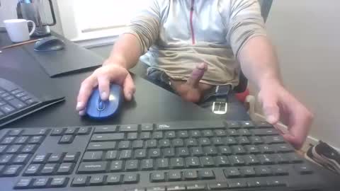 hoverday online show from November 2025 04:07:02 PM