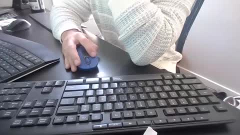 hoverday online show from March 2026 08:04:02 PM