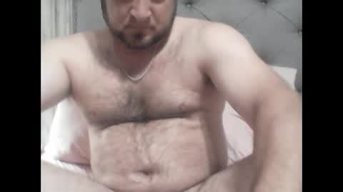 Snapshot of howieramder chatting on February 2025 05:16:01 AM howieramder online show from February 2025 05:16:01 AM