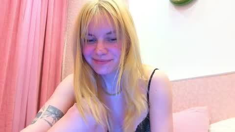 Snapshot of howimeturmum chatting on April 2026 08:03:01 PM ash. see u on sunday online show from April 2026 08:03:01 PM