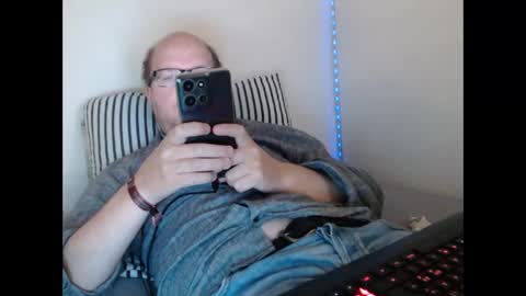 Snapshot of hoyboydkk chatting on May 2026 12:43:01 PM Christian online show from May 2026 12:43:01 PM
