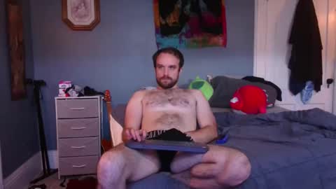 Snapshot of hpluvscash chatting on September 2025 04:40:02 PM Pilgrim online show from September 2025 04:40:02 PM
