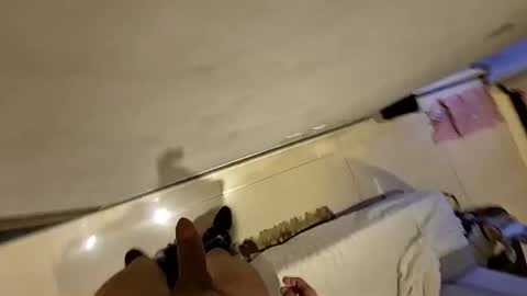 Snapshot of hricieri chatting on October 2025 09:04:01 PM Henrique online show from October 2025 09:04:01 PM