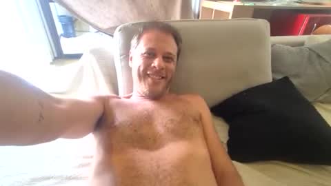 Snapshot of hricieri chatting on April 2026 07:17:02 PM Henrique online show from April 2026 07:17:02 PM