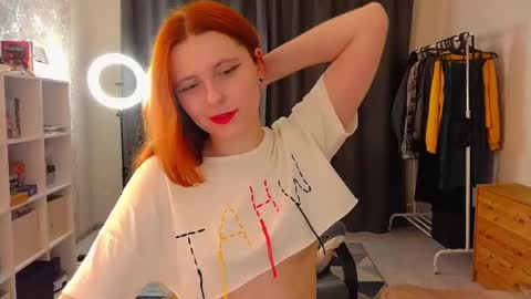 Snapshot of hua_lian chatting on December 2024 08:28:02 AM Alice online show from December 2024 08:28:02 AM