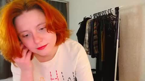 Snapshot of hua_lian chatting on March 2025 02:12:02 AM Alice online show from March 2025 02:12:02 AM