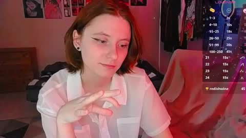 Snapshot of hua_lian chatting on April 2026 01:08:01 AM Alice online show from April 2026 01:08:01 AM