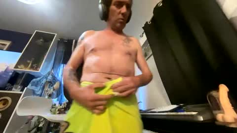 Snapshot of hubeer chatting on April 2026 05:37:01 PM hubeer online show from April 2026 05:37:01 PM