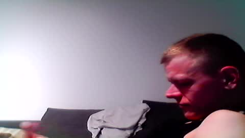 Snapshot of hubikush22 chatting on April 2026 04:09:02 AM hubikush22 online show from April 2026 04:09:02 AM